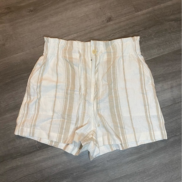 Madewell Linen-Blend Pull-On Paperbag Shorts: Undyed Stripe Edition - Picture 4 of 7